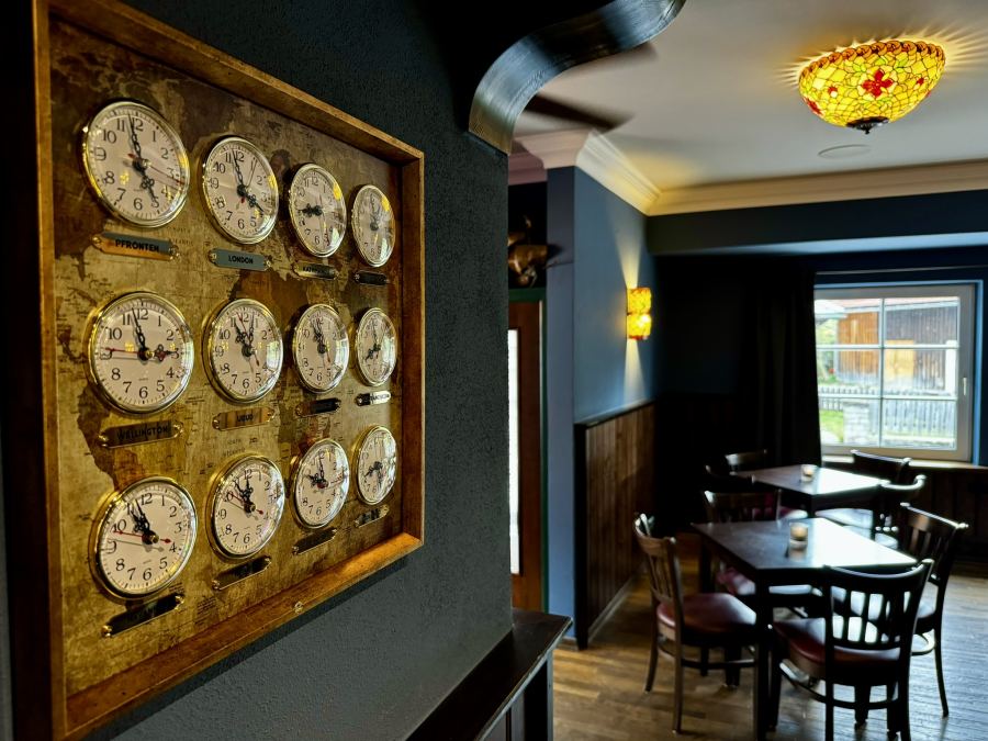 A snapshot from inside Tipsy Traveller